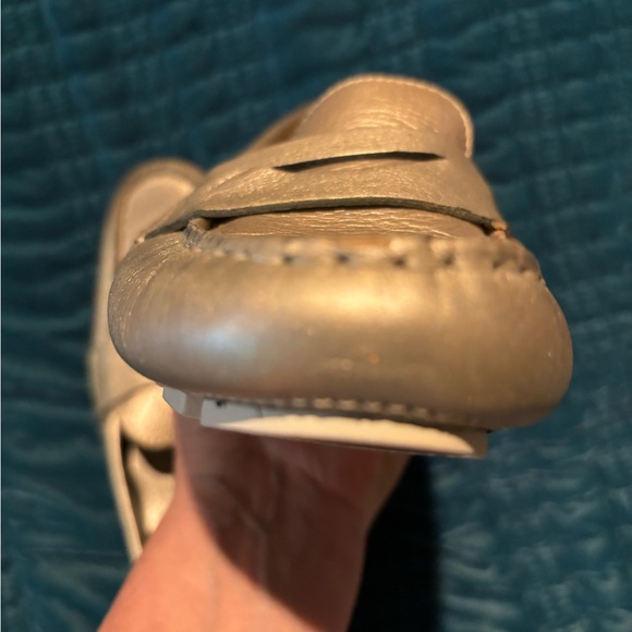 Cole Haan driver’s leather slip loafers. Very comfortable, cushioned on inside. - Picture 6 of 8